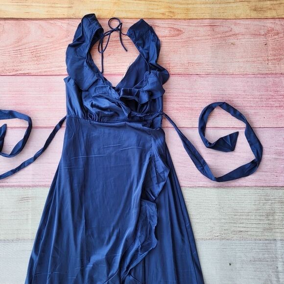 NWT Astr The Label‎ Blue Wilshire Ruffle Open Back Satin Midi Dress Size Medium - Picture 10 of 12